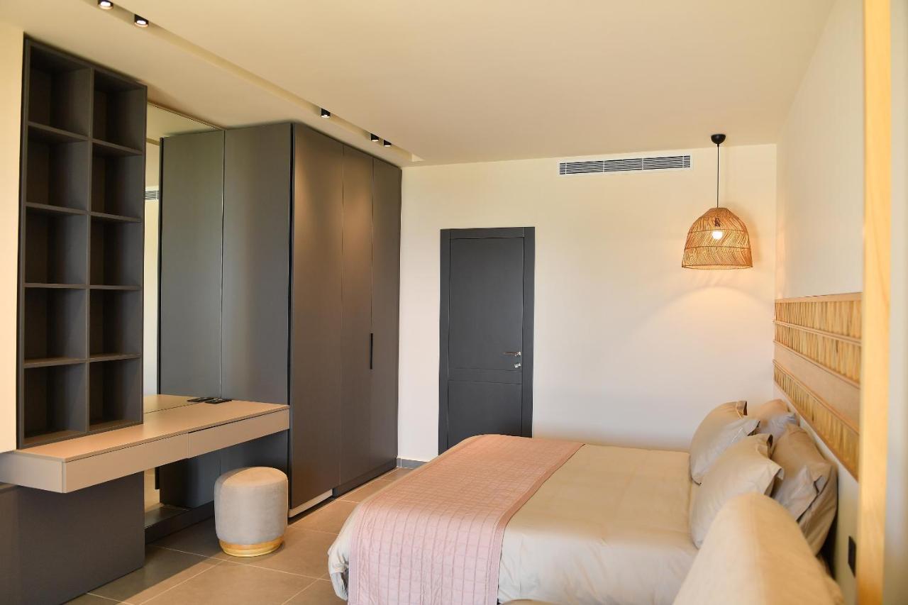 Ocean Blue Hotel & Resort -Jbeil Byblos Exterior photo