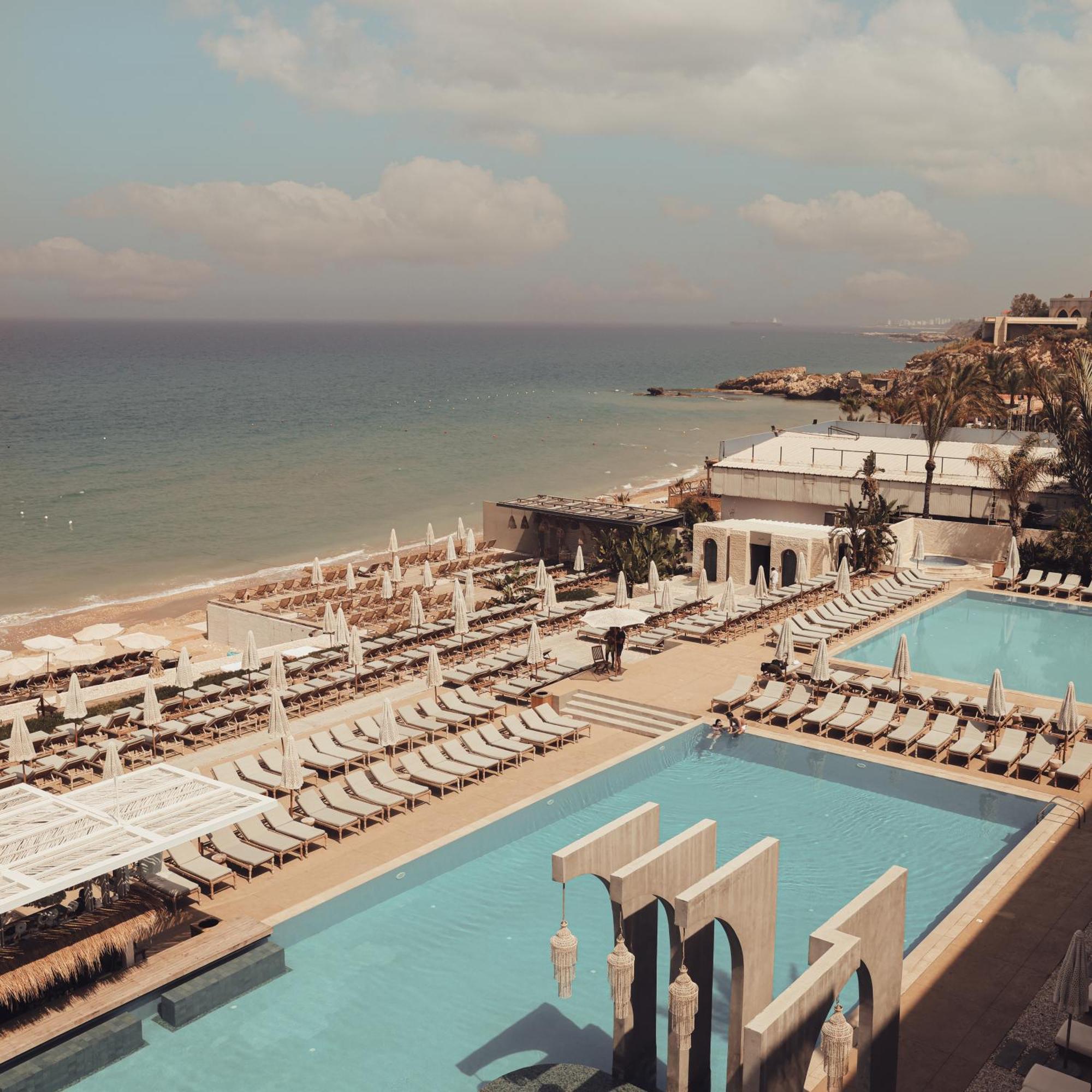 Ocean Blue Hotel & Resort -Jbeil Byblos Exterior photo